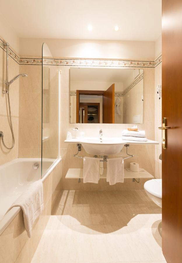 Hotel Eden Levico Terme Exterior foto